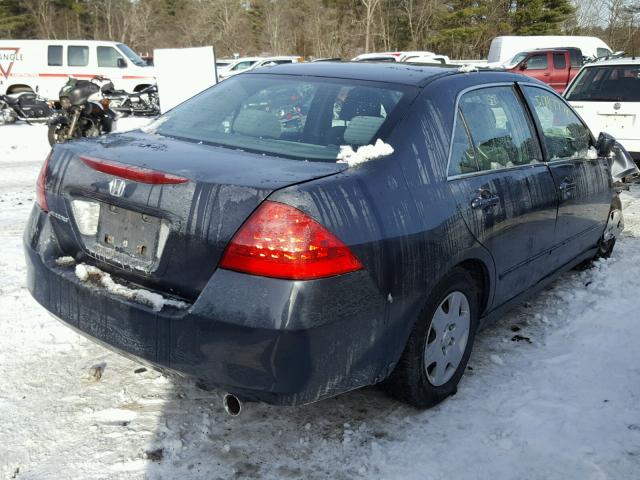 1HGCM56417A153050 - 2007 HONDA ACCORD LX GRAY photo 4