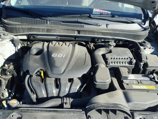 5NPEB4AC7BH218359 - 2011 HYUNDAI SONATA GLS SILVER photo 7