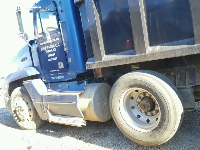 1FUYDXYB8LP375385 - 1990 FREIGHTLINER CONVENTION BLUE photo 10