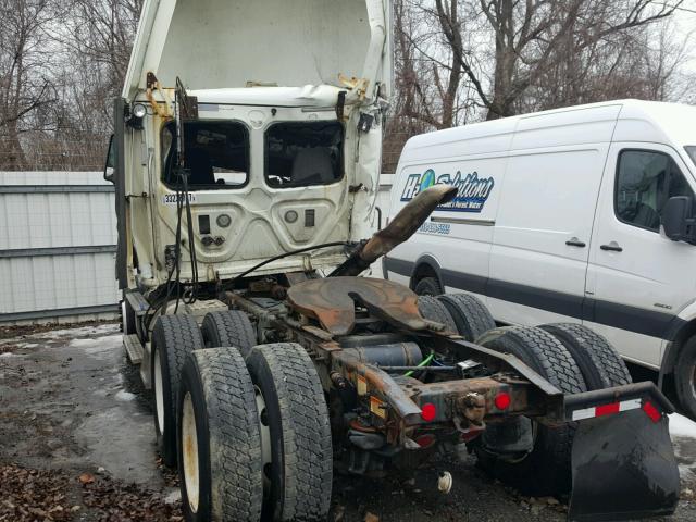 1FUJGEDR2DLFD4053 - 2013 FREIGHTLINER CASCADIA 1 WHITE photo 3