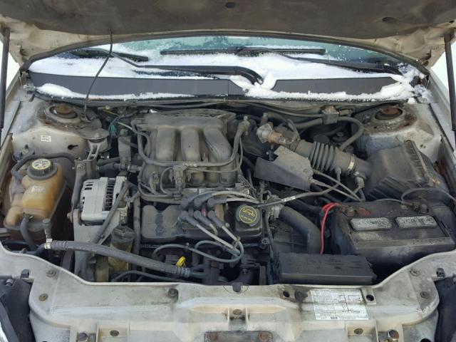 1MEFM50U54A628097 - 2004 MERCURY SABLE GS SILVER photo 7