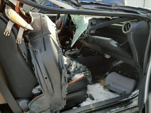 JTKJF5C71C3023114 - 2012 TOYOTA SCION TC 灰色 照片 5