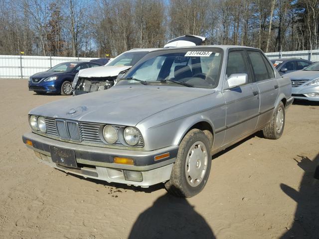 WBAAJ9315MEJ01762 - 1991 BMW 318 I SILVER photo 2