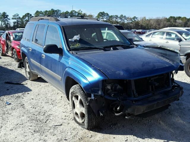 1GNET16S356168156 - 2005 CHEVROLET TRAILBLAZE BLUE photo 1