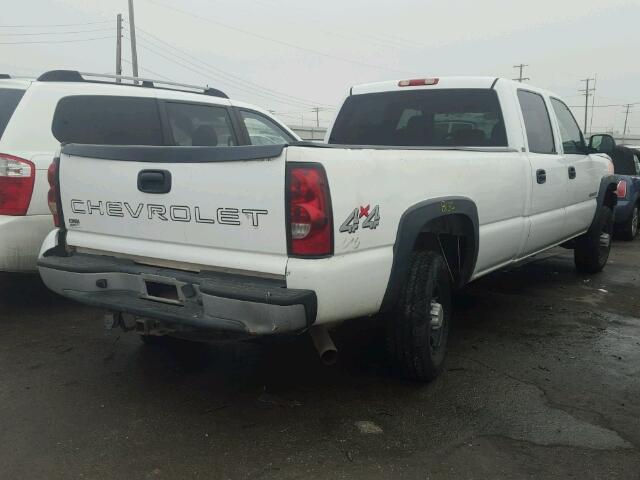 1GCHK23U65F953629 - 2005 CHEVROLET SILVERADO WHITE photo 4