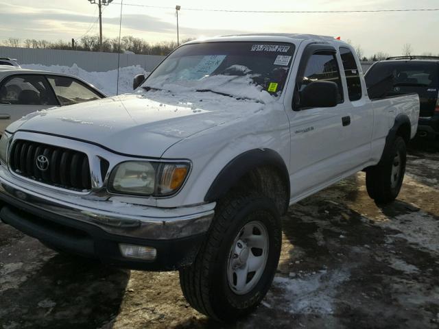 5TESN92NX1Z801110 - 2001 TOYOTA TACOMA XTR WHITE photo 2