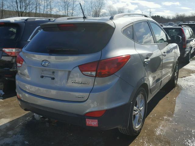 KM8JUCAC4DU611808 - 2013 HYUNDAI TUCSON GLS GRAY photo 4