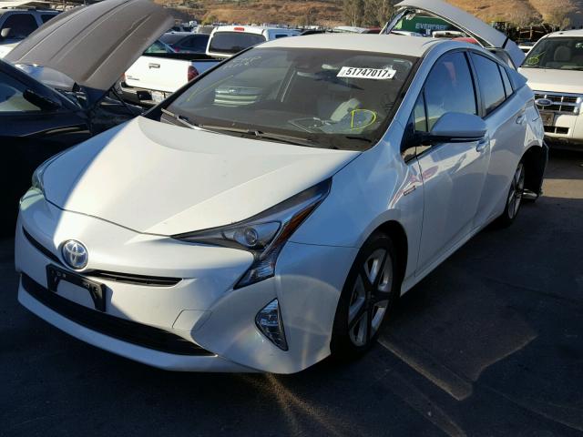 JTDKARFU3G3020594 - 2016 TOYOTA PRIUS WHITE photo 2