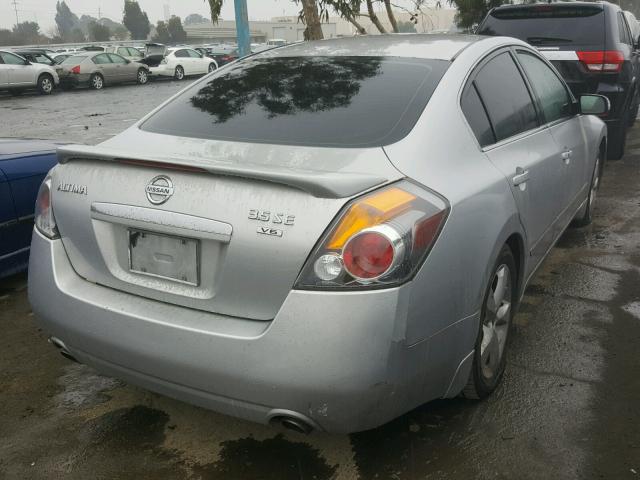 1N4BL21E28N446905 - 2008 NISSAN ALTIMA 3.5 SILVER photo 4