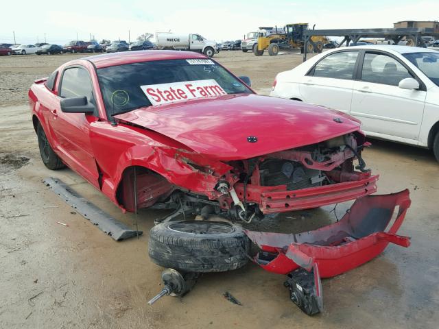 1ZVHT80N785179833 - 2008 FORD MUSTANG RED photo 1