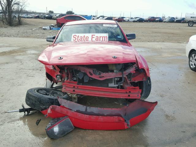 1ZVHT80N785179833 - 2008 FORD MUSTANG RED photo 9