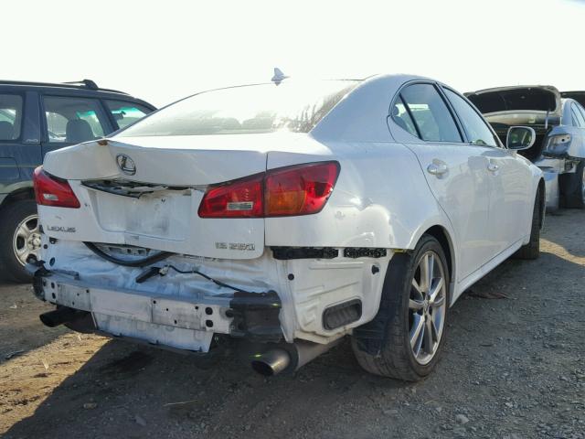 JTHBK262085057562 - 2008 LEXUS IS 250 WHITE photo 4