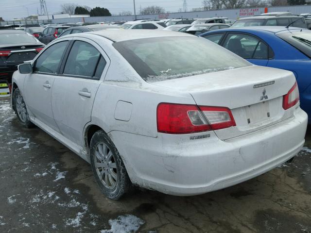 4A32B2FF0AE017165 - 2010 MITSUBISHI GALANT FE WHITE photo 3