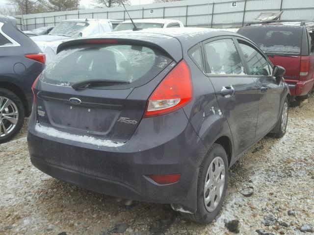 3FADP4EJ6CM105512 - 2012 FORD FIESTA SE BLUE photo 4