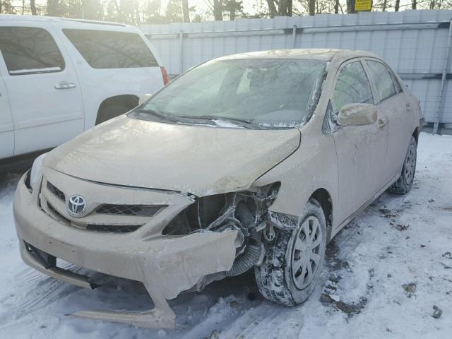 5YFBU4EE7DP209921 - 2013 TOYOTA COROLLA BA CREAM photo 2