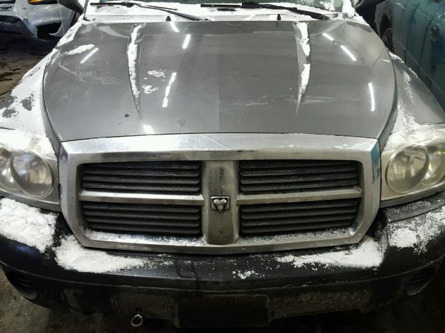 1D7HE22K75S297509 - 2005 DODGE DAKOTA ST GRAY photo 9