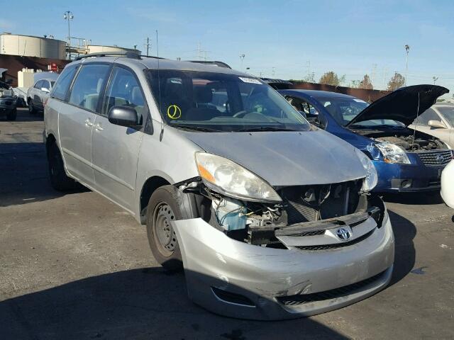 5TDZK23C07S075016 - 2007 TOYOTA SIENNA CE SILVER photo 1