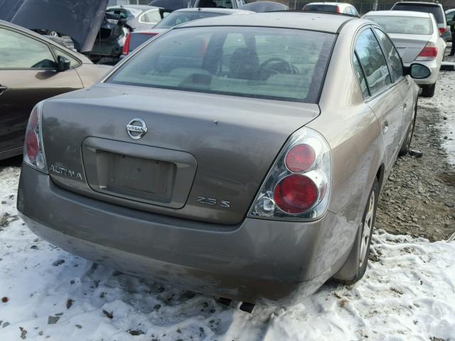 1N4AL11D55C167016 - 2005 NISSAN ALTIMA S BROWN photo 4