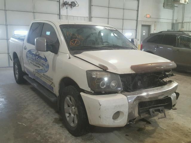 1N6BA07B55N547253 - 2005 NISSAN TITAN XE WHITE photo 1