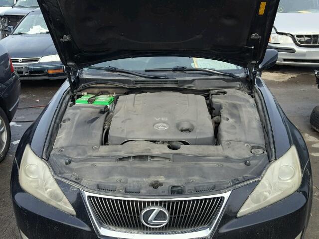 JTHCK262065002756 - 2006 LEXUS IS 250 BLACK photo 7