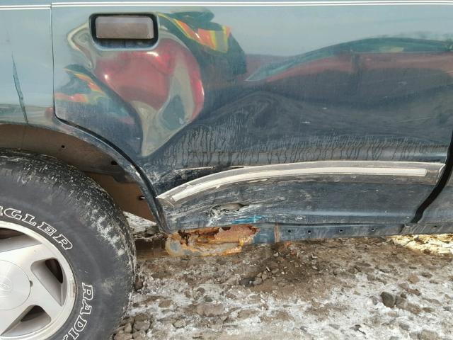 1FMDU34X5RUD64138 - 1994 FORD EXPLORER GREEN photo 9