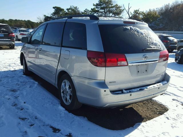 5TDZA22C64S161558 - 2004 TOYOTA SIENNA XLE SILVER photo 3