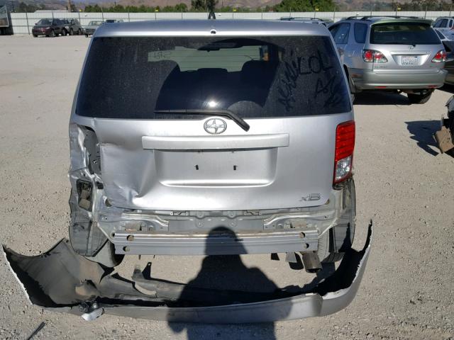 JTLZE4FE8B1128944 - 2011 TOYOTA SCION XB Gümüş foto 9