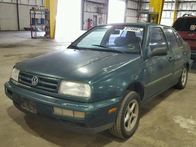 3VWWC81H1SM111562 - 1995 VOLKSWAGEN JETTA III GREEN photo 2