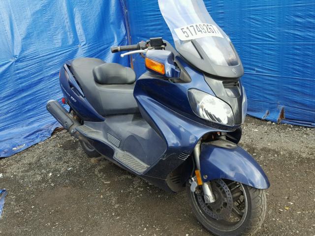 JS1CP51A632100684 - 2003 SUZUKI AN650 K3 BLUE photo 1