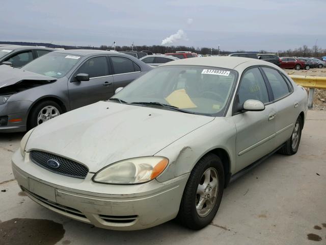 1FAFP53UX4G124880 - 2004 FORD TAURUS SE TAN photo 2