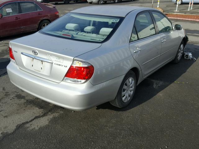 4T1BE30K85U515675 - 2005 TOYOTA CAMRY LE SILVER photo 4