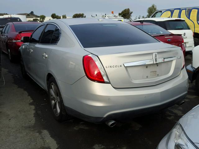 1LNHM93R69G612273 - 2009 LINCOLN MKS BEIGE photo 3