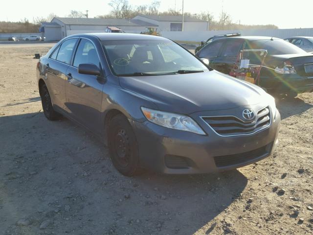 4T1BF3EK3BU761454 - 2011 TOYOTA CAMRY BASE GRAY photo 1