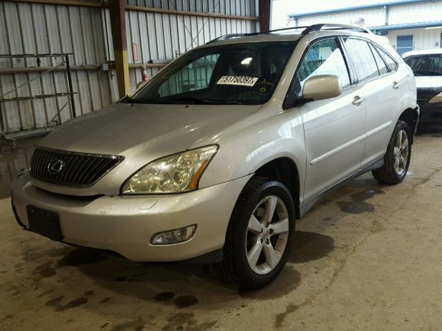 2T2HK31U17C021757 - 2007 LEXUS RX 350 SILVER photo 2