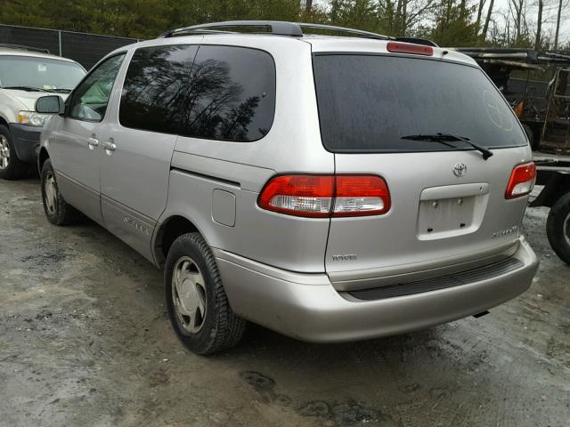 4T3ZF13C01U373344 - 2001 TOYOTA SIENNA LE SILVER photo 3