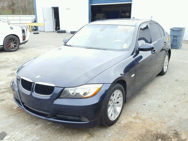 WBAVA37597NL15606 - 2007 BMW 328 I BLUE photo 2