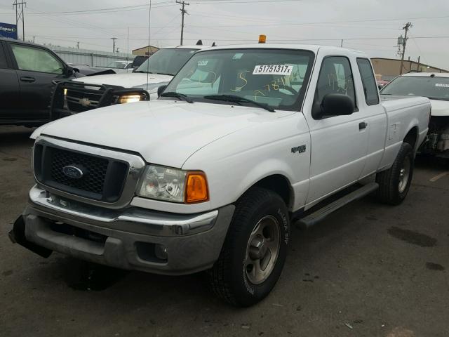 1FTZR15E75PA78412 - 2005 FORD RANGER SUP WHITE photo 2