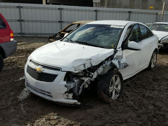 1G1PE5SB9D7137102 - 2013 CHEVROLET CRUZE LT WHITE photo 2