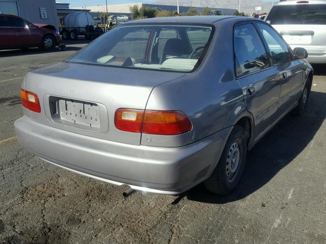 JHMEG8642SS013977 - 1995 HONDA CIVIC DX SILVER photo 4