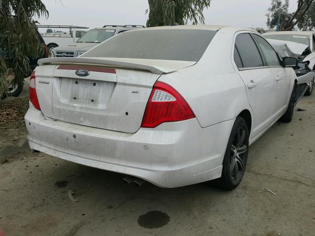 3FAHP0HA8AR292872 - 2010 FORD FUSION SE WHITE photo 4