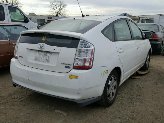 JTDKB20U863189697 - 2006 TOYOTA PRIUS WHITE photo 4