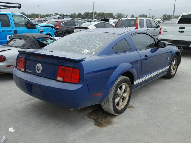 1ZVHT80N495141753 - 2009 FORD MUSTANG BLUE photo 4