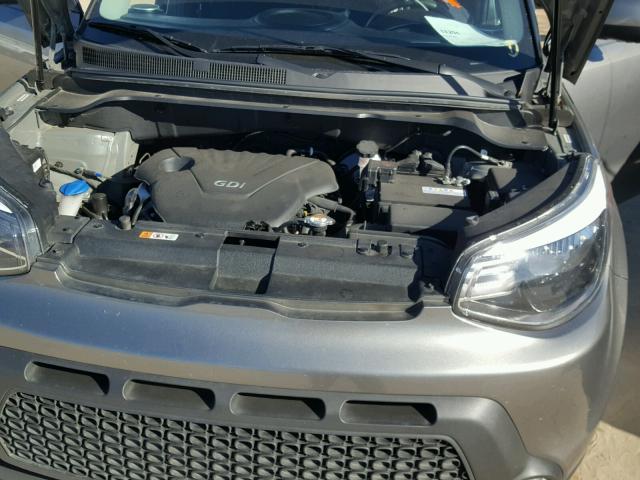 KNDJN2A29F7129016 - 2015 KIA SOUL GRAY photo 7