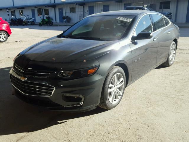 1G1ZE5ST5HF125977 - 2017 CHEVROLET MALIBU LT GRAY photo 2