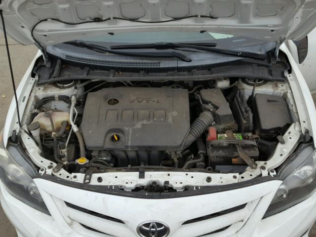 2T1BU4EE8BC646906 - 2011 TOYOTA COROLLA BA WHITE photo 7