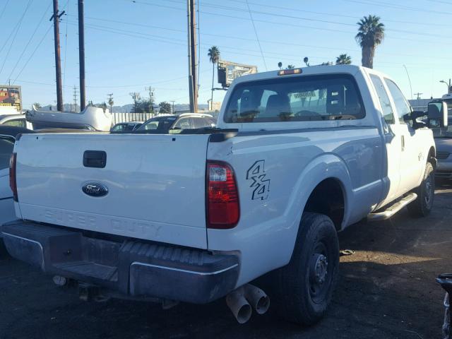 1FT7X2BT1BEB73674 - 2011 FORD F250 SUPER WHITE photo 4