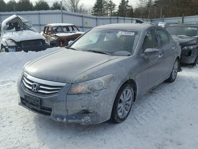 1HGCP3F7XBA018762 - 2011 HONDA ACCORD EX CHARCOAL photo 2