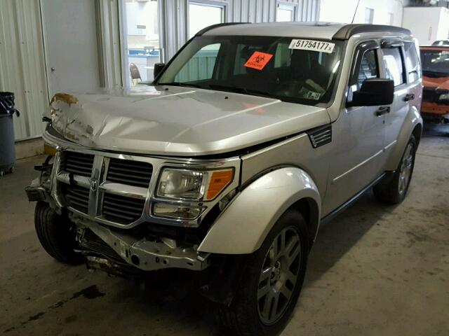 1D8GU58K98W151774 - 2008 DODGE NITRO SLT SILVER photo 2