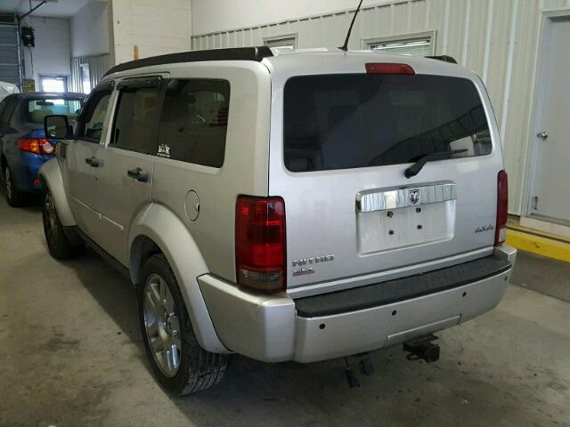 1D8GU58K98W151774 - 2008 DODGE NITRO SLT SILVER photo 3