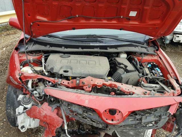 2T1BU4EE9DC992966 - 2013 TOYOTA COROLLA BA RED photo 7